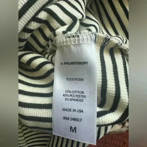 n: PHILANTHROPY Hollywood Striped Sleeveless Tee - Picture 10 of 12